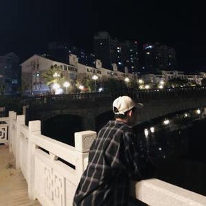 在线观看亚洲AV无码专区
